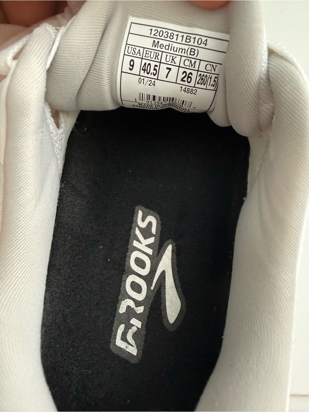 Brooks Adrenaline GTS 23 Women size 9 White and Light Gray Running Shoes - Picture 9 of 9